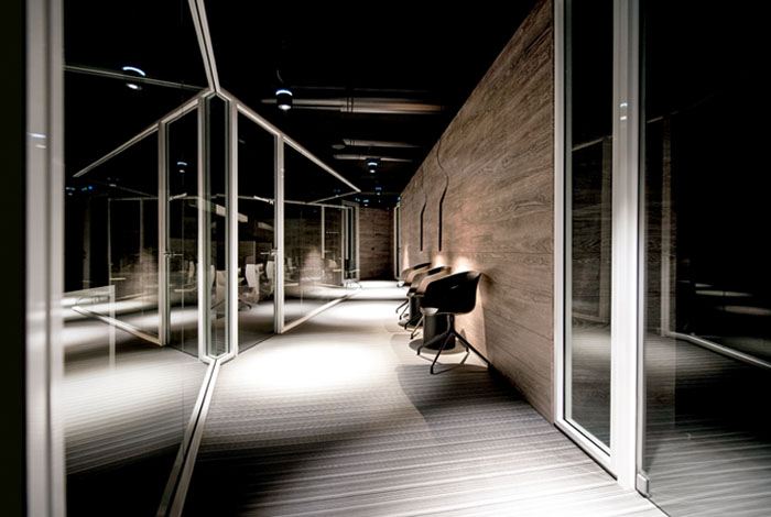 ΚΤΙΡΙΟ ΓΡΑΦΕΙΩΝ ΣΤΗΝ ΠΥΛΑΙΑ