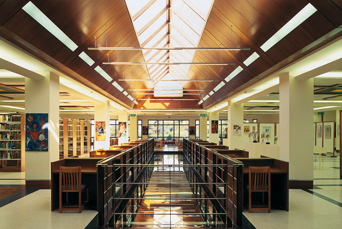 ΒΙΒΛΙΟΘΗΚΗ BISSELL