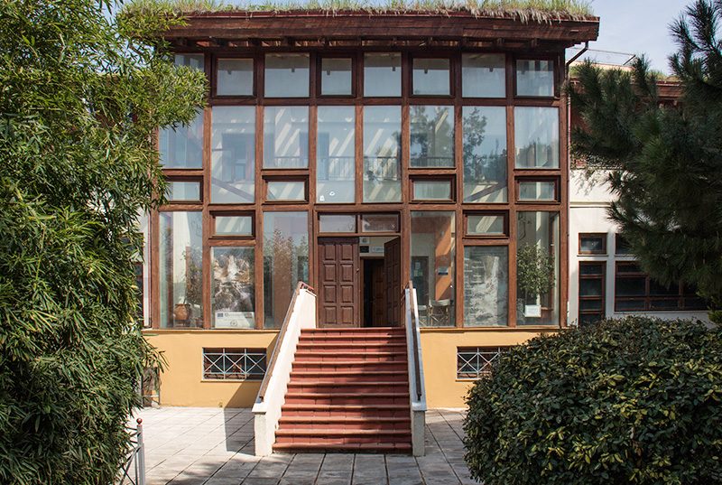 BIOCLIMATICAL BUILDING