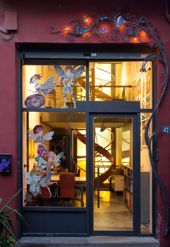 SMALL OFFICE IN ATHONOS