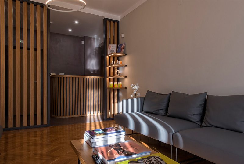 DOCTOR’S OFFICE ON ERMOU ST.