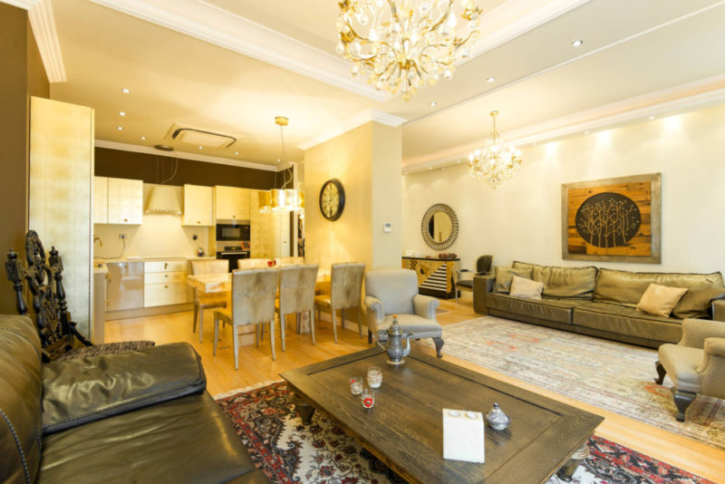 APARTMENT ON ARISTOTELOUS ST.